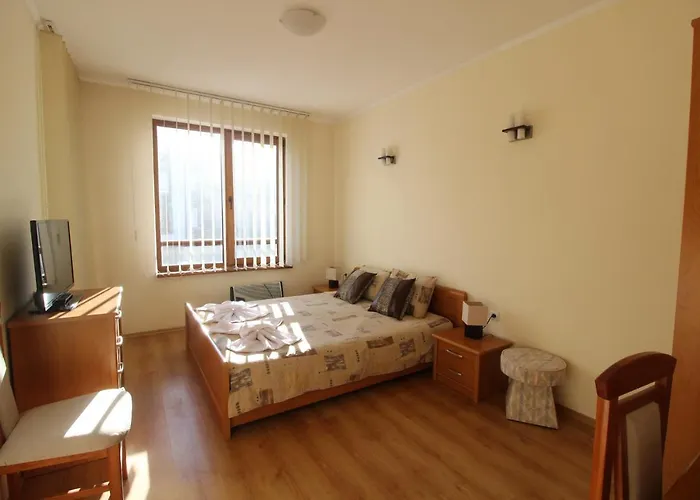 2 Bedroom Near Gondola Bansko