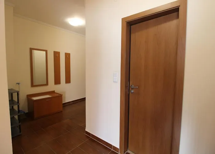 2 Bedroom Near Gondola * Bansko