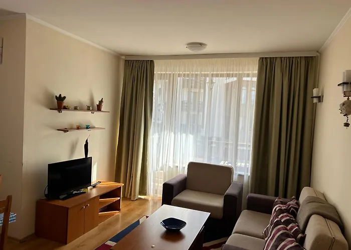 Apartment 2 Bedroom Near Gondola Bansko